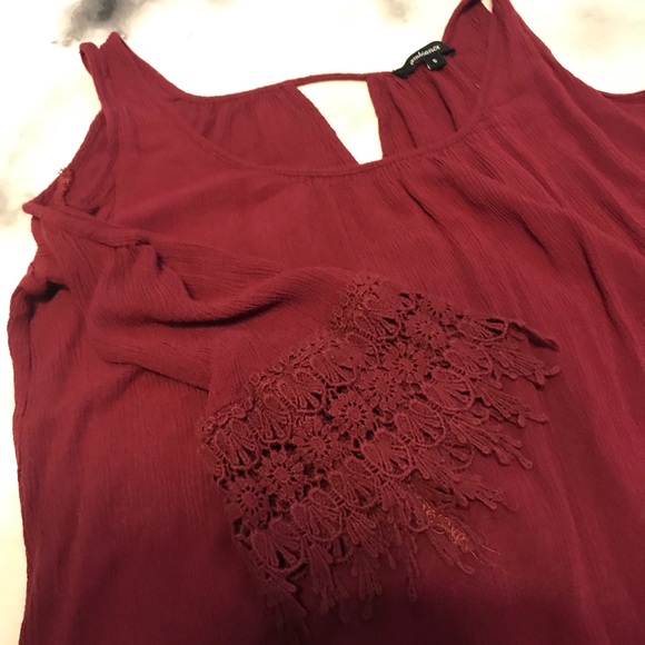 Red Cold-Shoulder Top - Picture 2 of 3